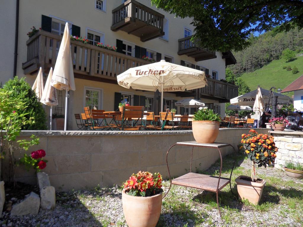 Hotel Zum Braeu Kinding Exterior photo