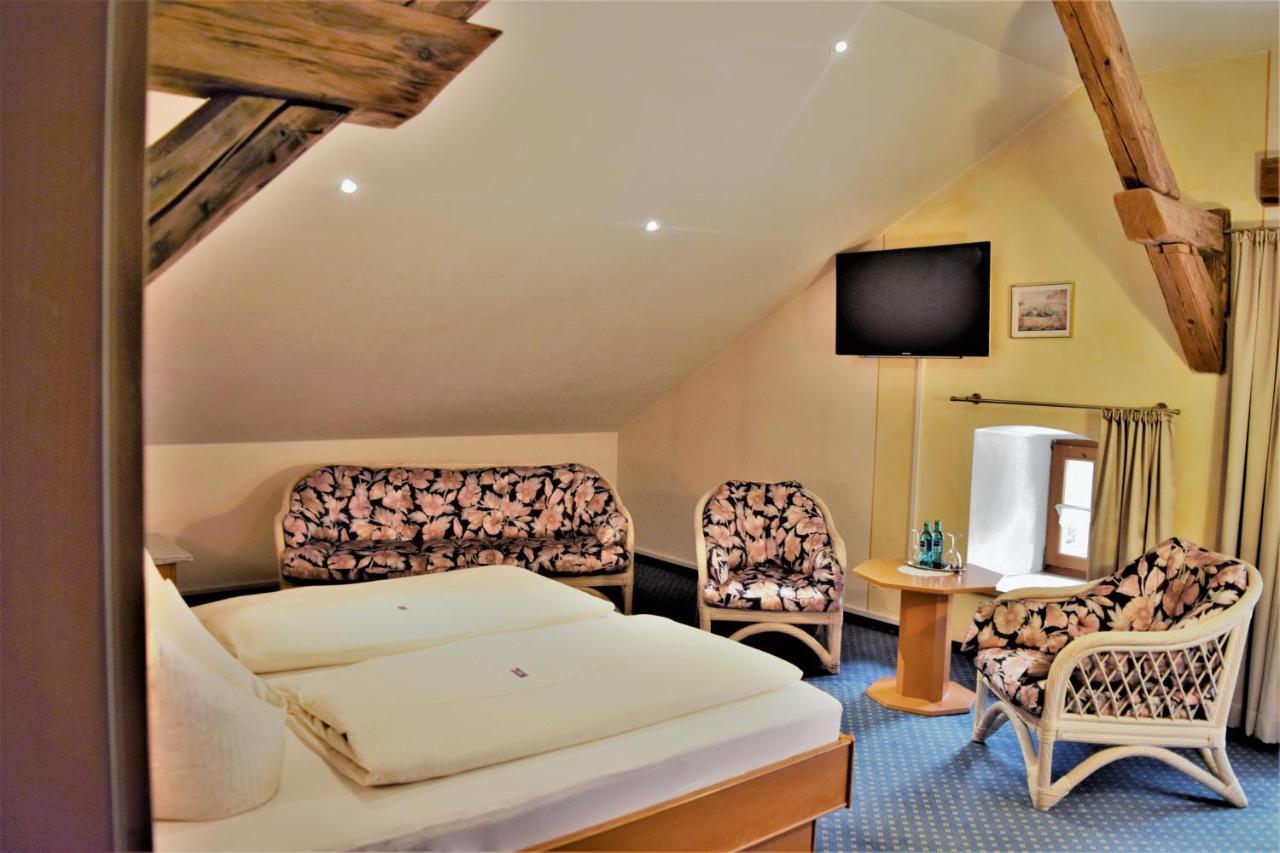 Hotel Zum Braeu Kinding Exterior photo