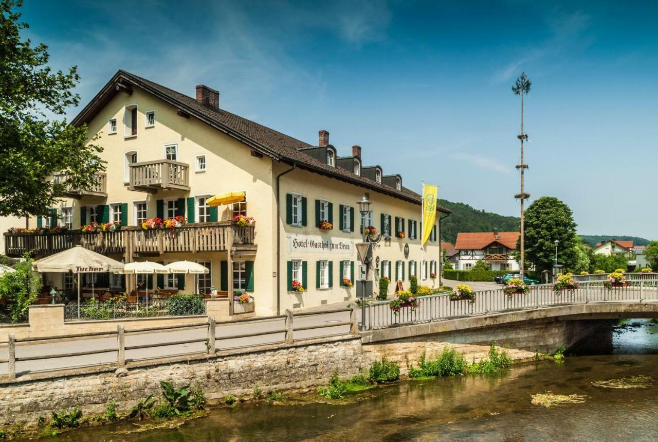 Hotel Zum Braeu Kinding Exterior photo