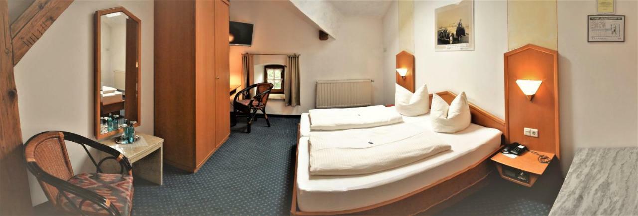 Hotel Zum Braeu Kinding Exterior photo